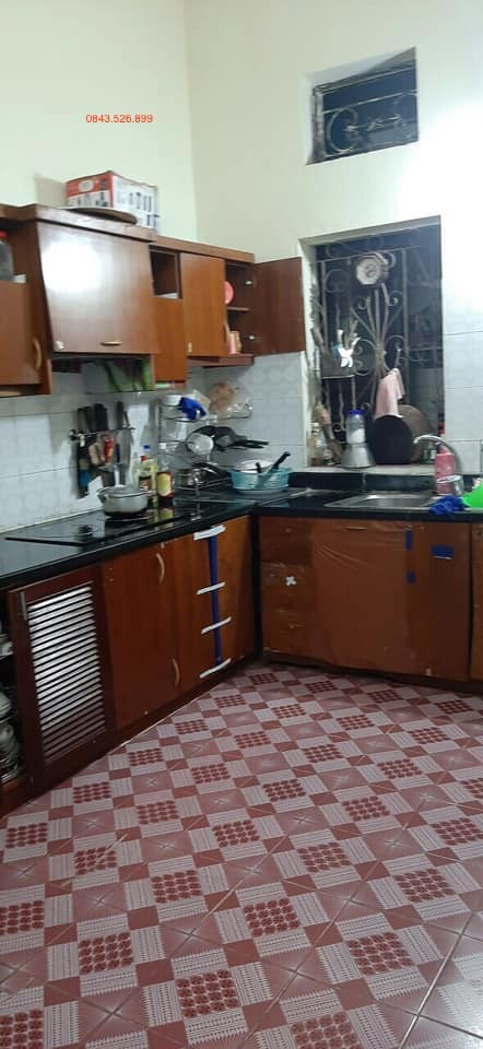 Bán nhà Ngọc Thuỵ ô tô tránh, gần phố, diện tích sử dụng 46m2 chỉ hơn 3 tỷ sổ sẵn chính chủ
