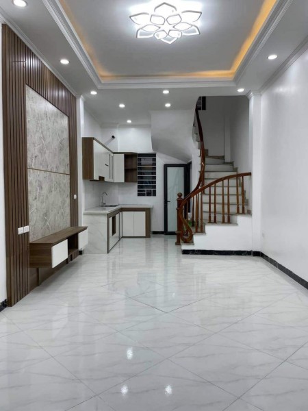 Chào bán 60 căn nhà Phố Trạm, Thạch Bàn, Cự Khối, Sài Đồng, Phúc Lợi, giá 1.8-3.5 tỷ.