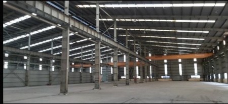 Cần bán gấp 10.000m2( trong đó kho xưởng 6.800m2) kho xưởng KCN Sóng Thần - Bình Dương