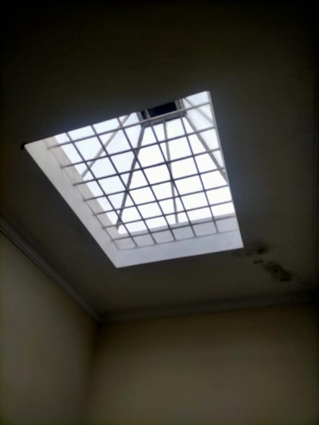 Bán nhà Hào Nam diện tích 55m2 4 tầng giá 4.1 tỷ ngõ SH quay đầu. Xách VALI vào luôn