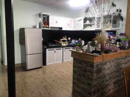 Bán nhà Quận 10, diện tích sử dụng 88m2 hẻm xe tải, khu trí thức liên hệ 0799149230
