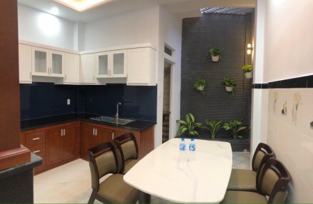 Bán Nhà Trương Định Hoàng Mai mới xây cực đẹp mặt tiền 4m giá bán 3.1 tỷ, lh 0936060682