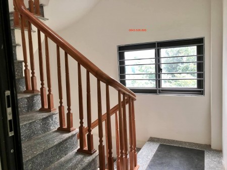 Bán nhà riêng Lò Đúc, gần phố, mới kính koong, 2 thoáng, 37m2 nhỉnh 3 tỷ.