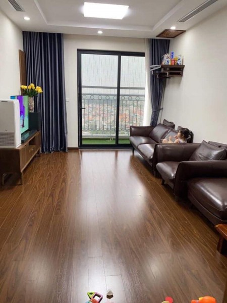 Chính chủ chuyển nhượng căn hộ 2 PN taị dự án chung cư cao cấp Roman Plaza.