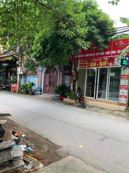Bán nhà 3 tầng Bắc Cầu, ô tô vào ở luôn view sông cho Tây thuê, dt 69m2, giá bán 3,7 tỷ