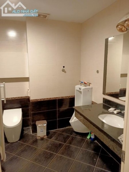 Chính chủ cần bán gấp nhà phố Nguyễn Viết Xuân, kd ô tô vào nhà dt 85m2, gia chỉ 13.5 tỷ