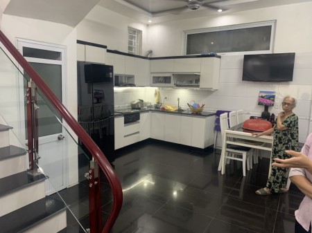 Nhà Dân bán lại tại Trang Quan, ngay chùa Nghèo, sát PG An Đồng, tặng lại toàn bộ nội thất