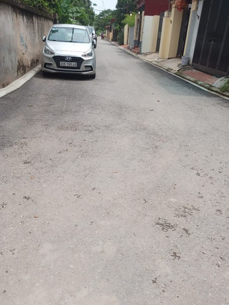 Bán đất Hàn Lạc Phú Thị huyện Gia Lâm Hà Nội, đường trải nhựa sạch đẹp đi chuyển liên xã