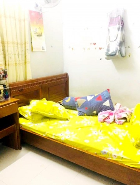 Bán nhà Lê Văn Lương, Quận 7, đúc kiên cố 2 lầu, diện tích sử dụng 50m2, giá 3.9 tỷ