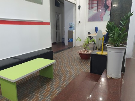 Cho thuê Văn phòng mặt tiền tòa nhà VAE Quận Tân Phú