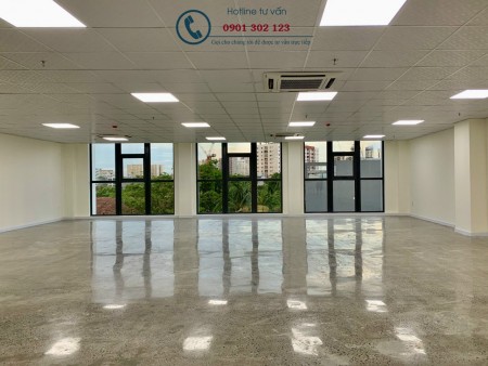 Cho thuê văn phòng mới, tiện ích đầy đủ công năng đủ, yên tĩnh làm viện, giá tốt, dt 240m2