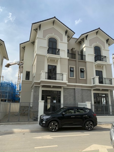 Biệt thự song lập đẳng cấp singapore, pháp lí rõ ràng, gân hàng hỗ trợ 70%, lãi suất 7%/năm