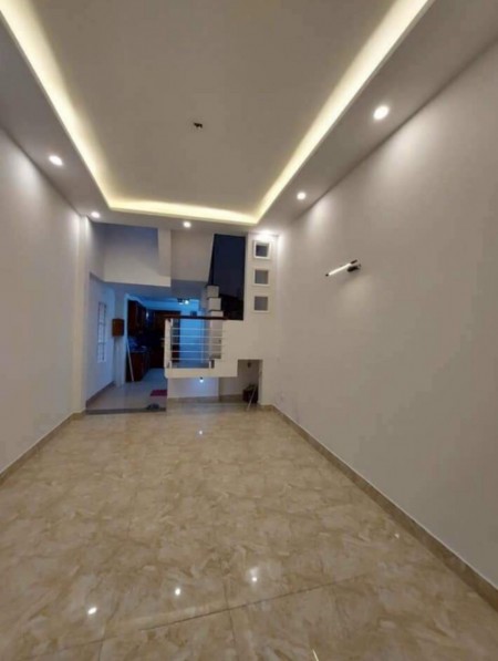 BÁN NHÀ THỊNH LIỆT 40M 4 TẦNG - NHỈNH 3 TỶ ĐỦ CÔNG NĂNG