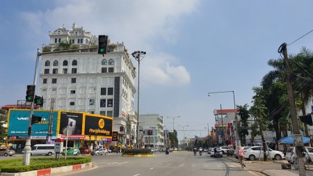 Đi đến slide 2