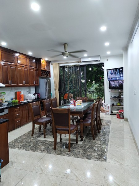 Bán nhà KĐT Văn Phú Nhà đẹp Thang máy Kinh doanh 90m2, 13 Tỷ hơn