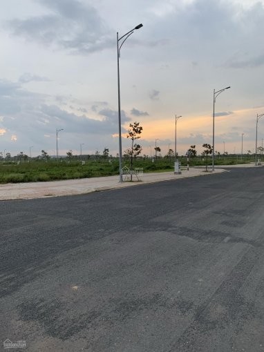 Cần bán gấp lô đất Paradise Riverside, sổ riêng, đối diện sân gold Long Thành sổ sẵn