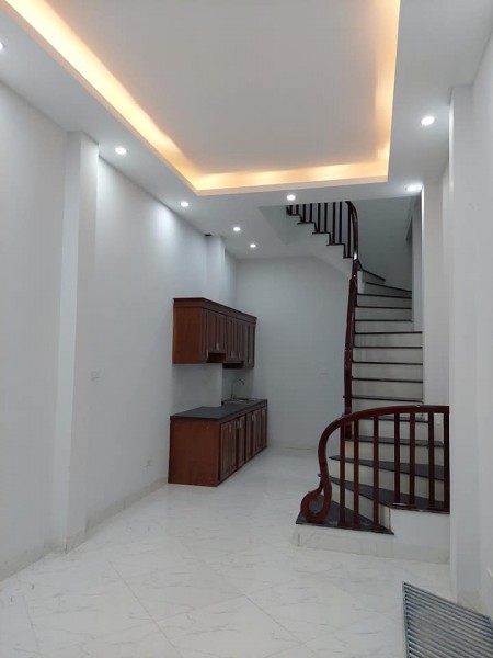 Thanh Xuân nhà mới gần ô tô, về ở ngay, khu hiếm nhà bán 5 tầng 34m2 giá 3.7 tỷ