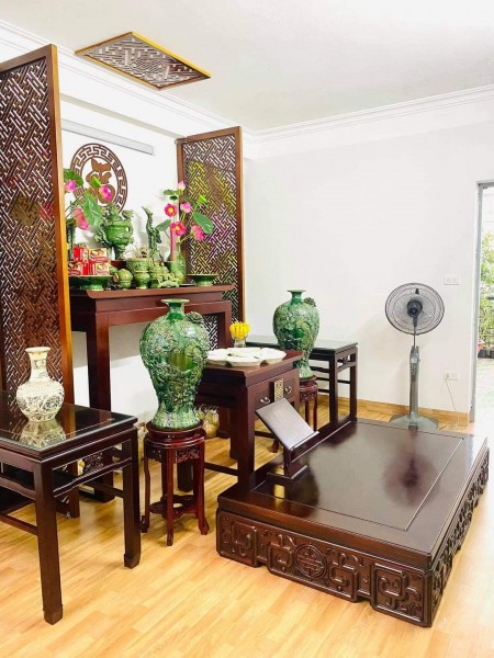 Mặt Phố, Kinh doanh đỉnh Âu Cơ diện tích sử dụng 30m2, 6 tầng mặt tiền 4m, giá nhỉnh 5 tỷ