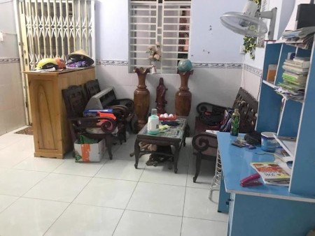 Bán nhà nguyên căn mặt tiền Quận 1, diện tích sử dụng 3,8x17,5m giá bán 5,5 tỷ