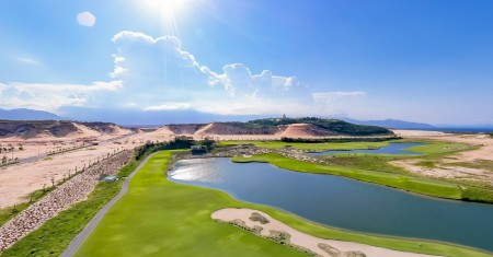 Chỉ 1.4 tỷ sở hữu vĩnh viễn, shophouse biển, cạnh sân bay, KN Paradise Cam Ranh