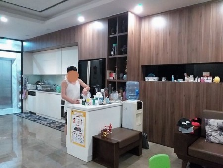 Cắt lỗ bán gấp nhà phố Thái Hà vỉa hè, ô tô, kinh doanh dtsd 70m2 đúc 6 tầng, giá 20 tỷ