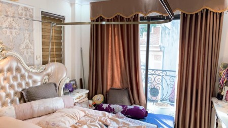 Nhà đẹp Cổ Linh, 6 tầng Thang Máy, Sang trọng tuyệt vời dt 42m2 giá 4.8 tỷ, lh 0878513507