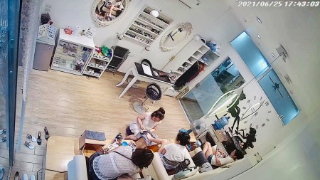 Sang nhượng tiệm nail mặt bằng tiện kinh doanh, diện tích 30m2, liên hệ 0934243959
