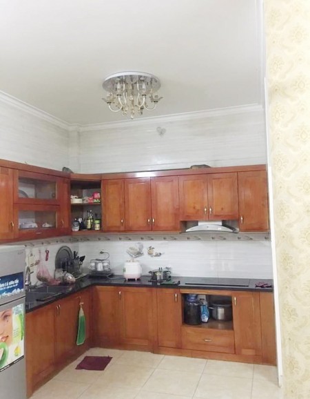 Bán nhà nguyên căn Lương Thế Vinh, dtsd 28m2, ô tô kd, giá nhỉnh 2 tỷ, lh 0966456918