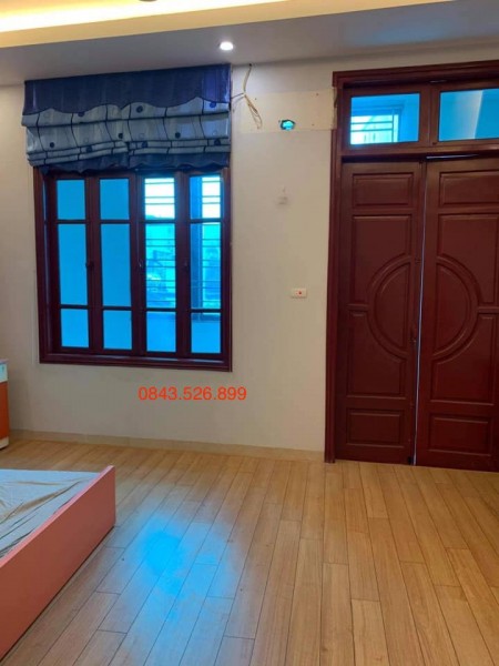Bán nhà phố Minh Khai, 3 bước chân ra phố chính, ô tô - kinh doanh chỉ hơn 4 tỷ.