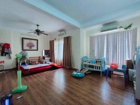 Ngọc Lâm, Long Biên dt 70m2, 5 tầng, mt 7,5m, lô góc, ô tô, vỉa hè, kinh doanh, nhỉnh 8 tỷ