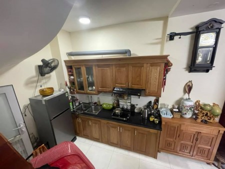 Ô Tô tránh cạnh nhà, Phố Trần Phú diện tích 53m2, 4 tầng ở luôn giá 3.65 tỷ, lh 0948253844