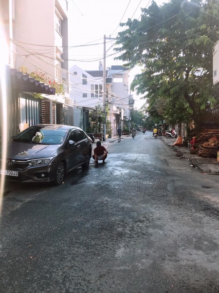 Nhà mới xây đẹp, kiên cố. Hương Lộ 80, Bình Hưng Hòa B, KCN Vĩnh Lộc. 4,3 tỷ