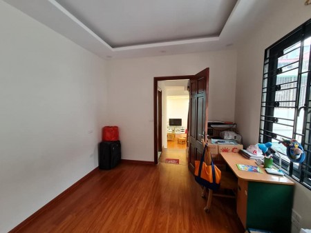 Bán Nhà Đẹp Phố Vũ Trọng Khánh, Mỗ Lao, 30m², 4Tầng, Ô tô gần giá 3.05 tỷ lh 0902083139