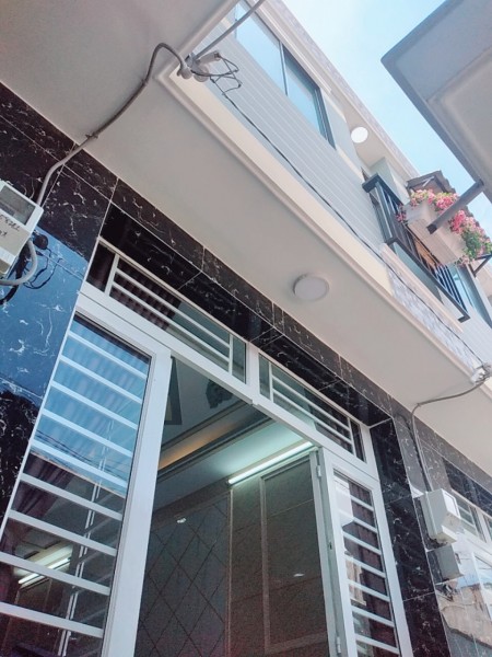 Nhà đẹp sổ chung, hẻm 2295 nhà mới Xây dựng 2 phòng ngủ, giá 1.1 tỷ, sổ sẵn chính chủ