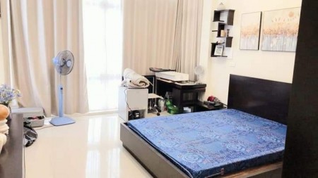 Nhà đẹp chính chủ Cầu Giấy, cực hiếm, mặt ngõ ô tô, diện tích sử dụng 52m2, nhỉnh 9 tỷ.