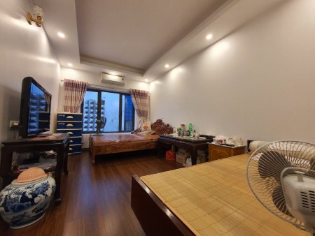 Không có căn thứ 2 bán nhà Nguyễn Sơn diện tích 38m2, 5 tầng, giá 3.5 tỷ lh 0878513507