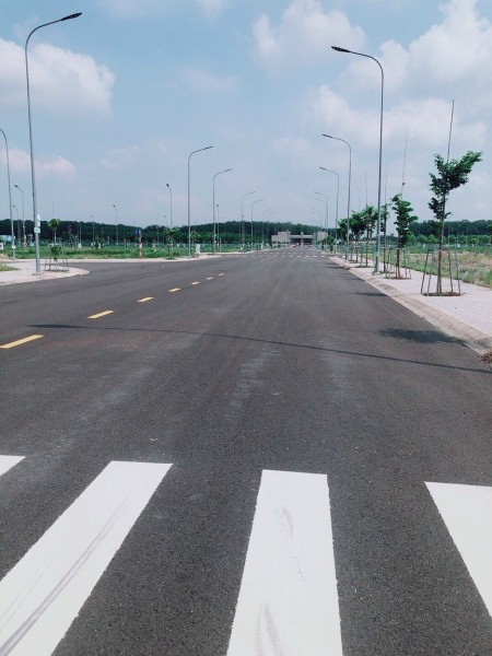Bán đất mặt tiền diện tích 24m2, SHR giá rẻ tại Bàu Bàng Bình Dương, lh 0898384738
