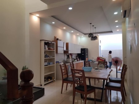 Đi đến slide 6