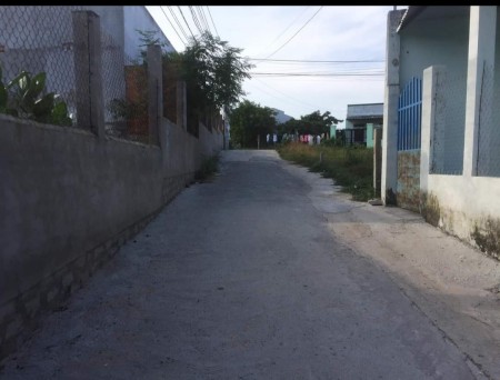 Mất khả năng chi trả ngân hàng. Chủ cần tiền trả nợ bán gấp. Bao sang tên