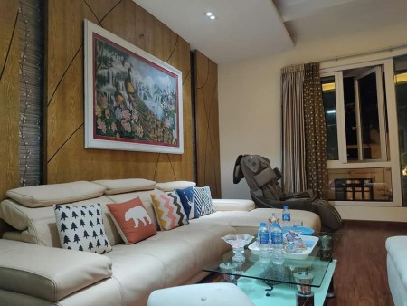 Bán biệt thự Khu 130 Đốc Ngữ phân lô nội thất đẹp lô góc 3 mặt thoáng dt 103m2 giá 33 Tỷ