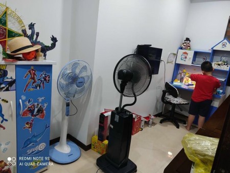 Bán gấp căn hộ chung cư đầy đủ nội thấy, chung cư Intracom Cầu Nhật Tân, dt 54m2