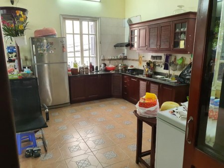Bán nhà lô góc mặt phố Nguyễn Chí Thanh, 71m2, 5 tầng, 7.6m mặt tiền, 29 tỷ, LH 0839844444