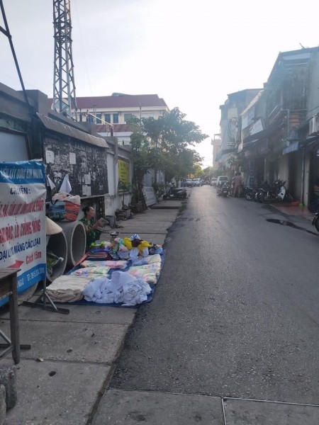 Bán nhà Quận Hai Bà Trưng rộng giá kịch sàn giá bán nhỉnh 4 tỷ liên hệ 0904183351