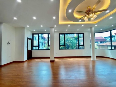 Bán nhà Lâm Du Bồ Đề, Quận Long Biên nhà đẹp long lanh diện tích sử dụng 35m2 giá 3 tỷ