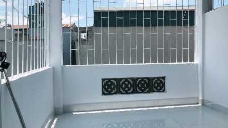 Bán nhà nguyên căn phố Tân Mai, Quận Hoàng Mai, pháp lí chính chủ, diện tích 50m2, lhcc