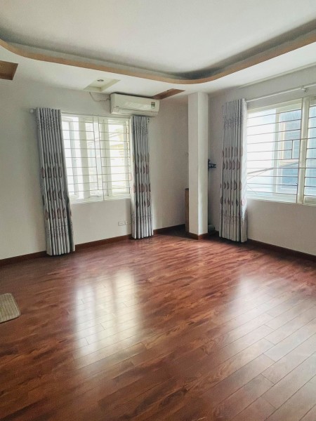 Bán nhà Hà Trì, diện tích sử dụng 40m2, 4 tầng lô góc, ngõ rộng thoáng, giá bán 2.58 tỷ