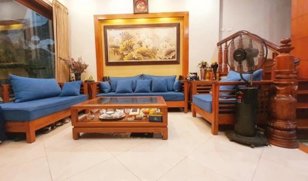 Bán nhà Tôn Thất Tùng 5 tầng thiết kế mới đẹp tiện ích khu dân trí cao, tiện ích đầy đủ