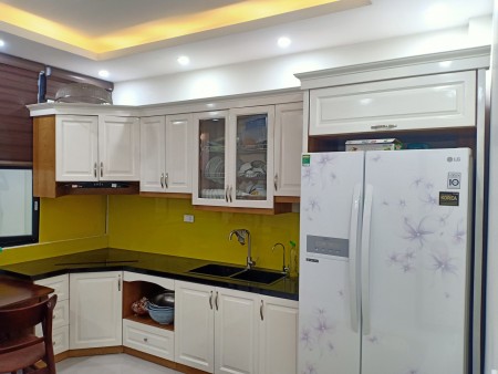 Bán nhà Thịnh Hào, diện tích sử dụng 30m2, đúc kiên cố 4 tầng, giá bán nhanh 2.6 tỷ