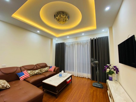 Nhà siêu đẹp Phố Nguyễn Ngọc Vũ 6 tầng mặt tiền thoáng 6,5 tỷ , e Hưng O568494444