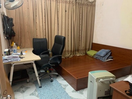 Bán nhà nguyên căn giá rẻ ngõ Yên Hoà Cầu Giấy dtsd 39m2, mt 4m, giá 3.15 tỷ, lh 0975513371.
